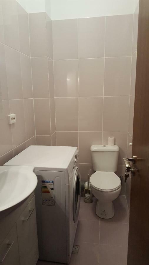 Apartamento Casa Soarelui Roşu Exterior foto